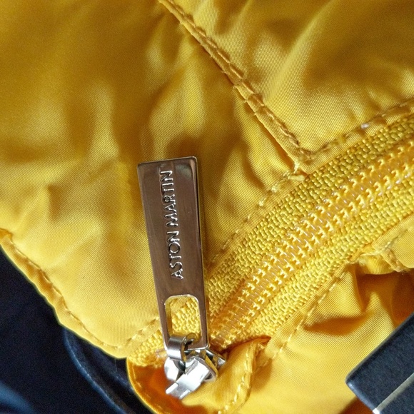 NWT Aston Martin K-WAY Faceazard Baby Coat / Wind Breaker - Picture 11 of 16